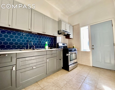 234 61st St - Photo Thumbnail 6