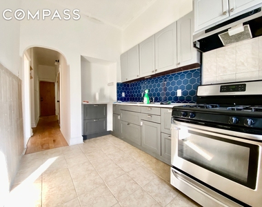 234 61st St - Photo Thumbnail 7