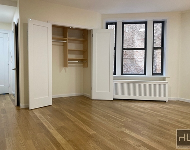 55 West 55th Street - Photo Thumbnail 7