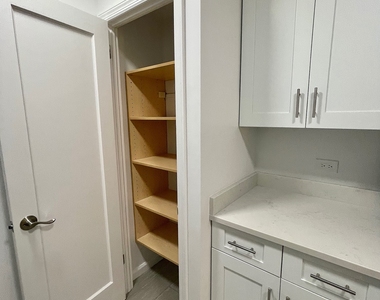 55 West 55th Street - Photo Thumbnail 6