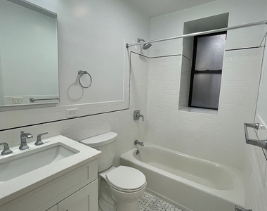 55 West 55th Street - Photo Thumbnail 9