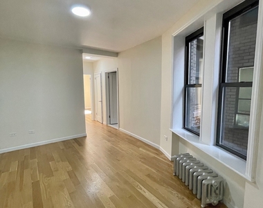 55 West 55th Street - Photo Thumbnail 2