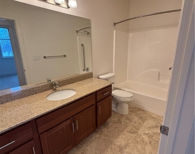591 Terrace Boulevard - Photo Thumbnail 7