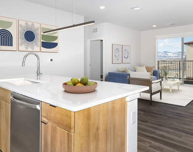 2503 Primo Road - Photo Thumbnail 5