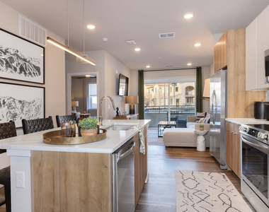 2503 Primo Road - Photo Thumbnail 3