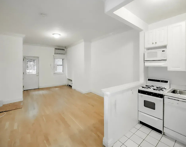 417 West 56th Street - Photo Thumbnail 2