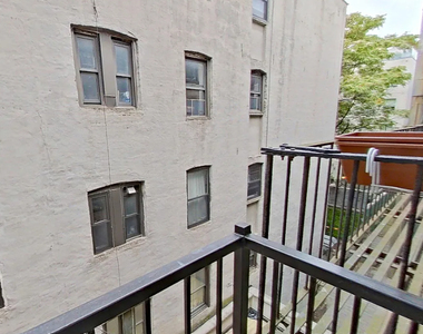 Avenue B - Photo Thumbnail 3