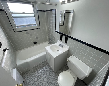154-80 71st Avenue - Photo Thumbnail 16