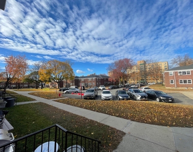 154-80 71st Avenue - Photo Thumbnail 2