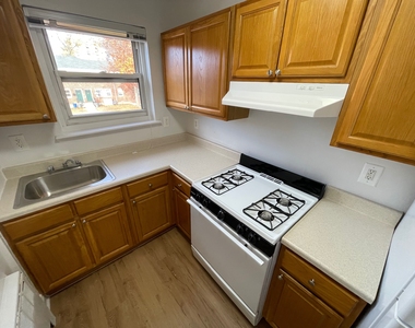 154-80 71st Avenue - Photo Thumbnail 13