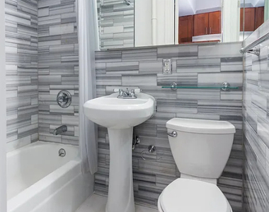 1BR in West Village - Photo Thumbnail 4