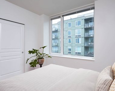 2801 Western Avenue - Photo Thumbnail 44