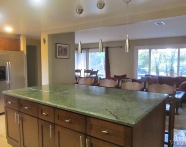 1891 Ramona Drive - Photo Thumbnail 12