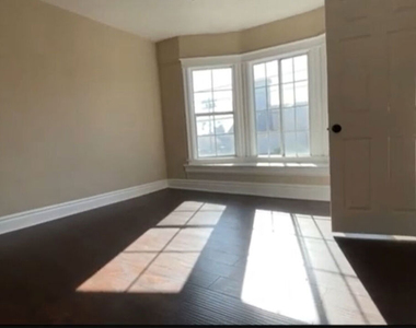 1284 W 38th Street - Photo Thumbnail 10