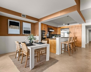 5430 La Jolla Boulevard - Photo Thumbnail 9