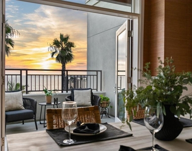 5430 La Jolla Boulevard - Photo Thumbnail 17