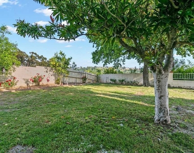 1427 Pecan Grove Drive - Photo Thumbnail 18