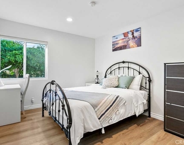 1427 Pecan Grove Drive - Photo Thumbnail 12