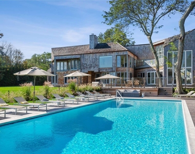 33 Ocean Avenue - Photo Thumbnail 2