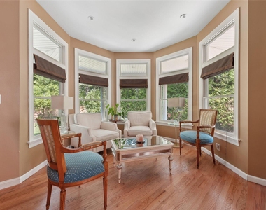 1 Candace Drive - Photo Thumbnail 7