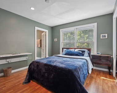 1 Candace Drive - Photo Thumbnail 14