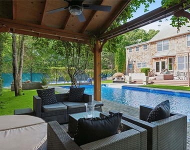 1 Candace Drive - Photo Thumbnail 20