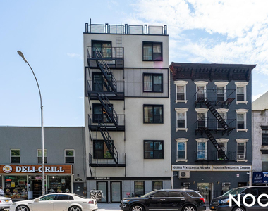 90 Manhattan Avenue - Photo Thumbnail 9