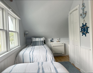 415 Dehnhoff Walk - Photo Thumbnail 20