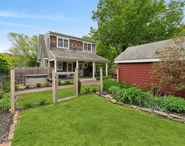 21 Summit Boulevard - Photo Thumbnail 17