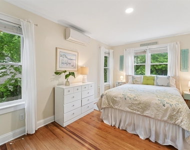 21 Summit Boulevard - Photo Thumbnail 15