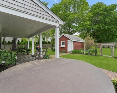 21 Summit Boulevard - Photo Thumbnail 23