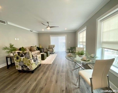 100 Glen Street - Photo Thumbnail 4