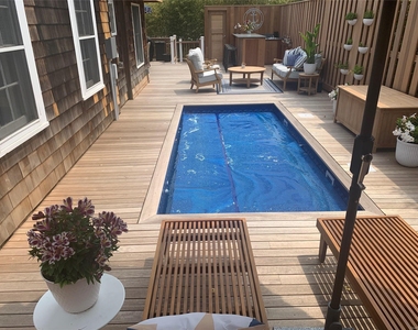 507 Bayberry Walk - Photo Thumbnail 12
