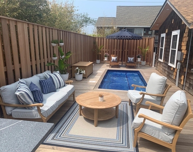 507 Bayberry Walk - Photo Thumbnail 11