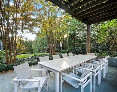 7 Miller Lane - Photo Thumbnail 4