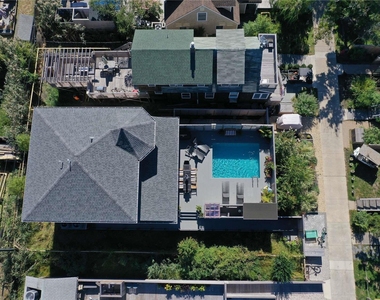 181 Wilmot Road - Photo Thumbnail 4