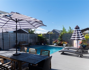 181 Wilmot Road - Photo Thumbnail 24
