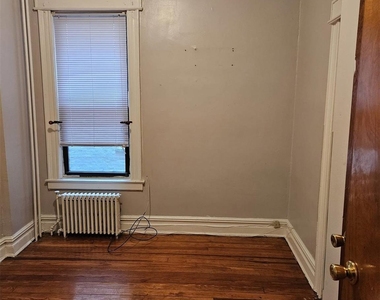 65-03 Fresh Pond Road - Photo Thumbnail 12