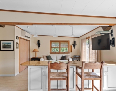 453 Denhoff Walk - Photo Thumbnail 1