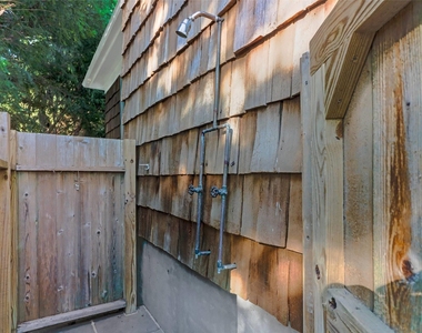 930 W Cove Road - Photo Thumbnail 26