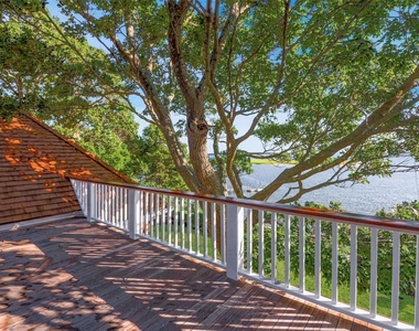 930 W Cove Road - Photo Thumbnail 22