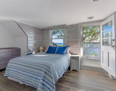 930 W Cove Road - Photo Thumbnail 21