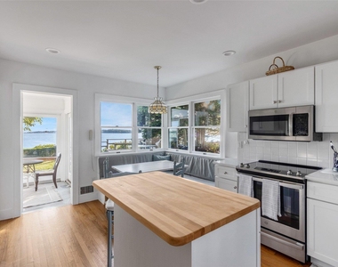 930 W Cove Road - Photo Thumbnail 10