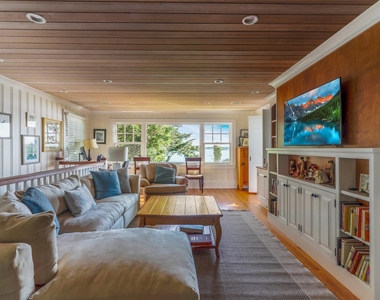 930 W Cove Road - Photo Thumbnail 7