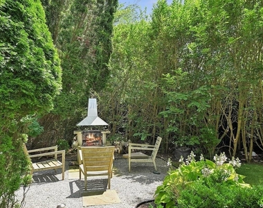 2 William Way - Photo Thumbnail 2