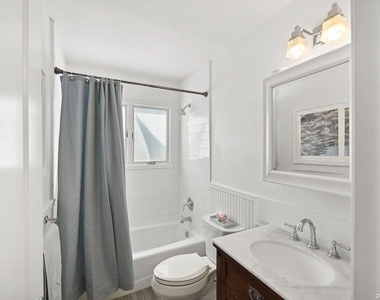 2 William Way - Photo Thumbnail 22