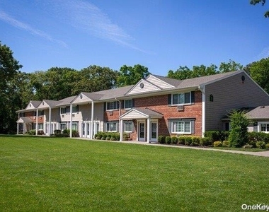 1 Brookwood Drive - Photo Thumbnail 1