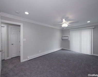 1 Brookwood Drive - Photo Thumbnail 6