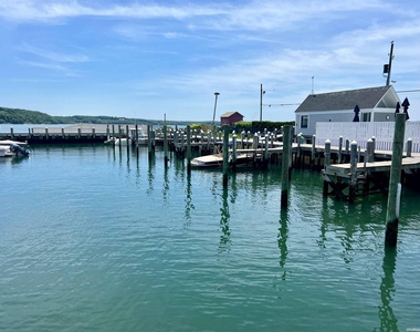 8 Oyster Point - Photo Thumbnail 13