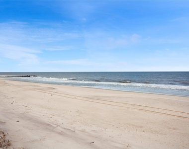 298 Dune Road - Photo Thumbnail 13